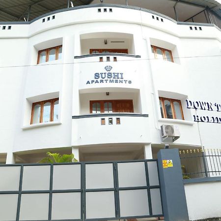Down Town Holidays Thiruvananthapuram Exterior foto